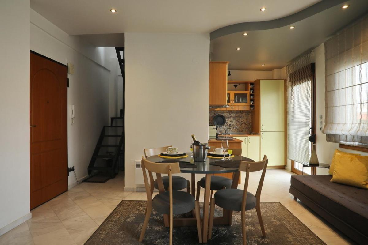 Leoforos 28Is Oktovriou Apartment Thessaloniki Exterior photo